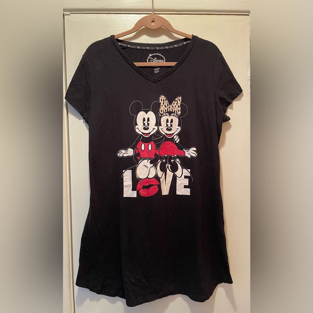 Disney Womens L-XL Black Mickey Minnie Mouse V-Neck Capped Sleeve Sleep Shirt